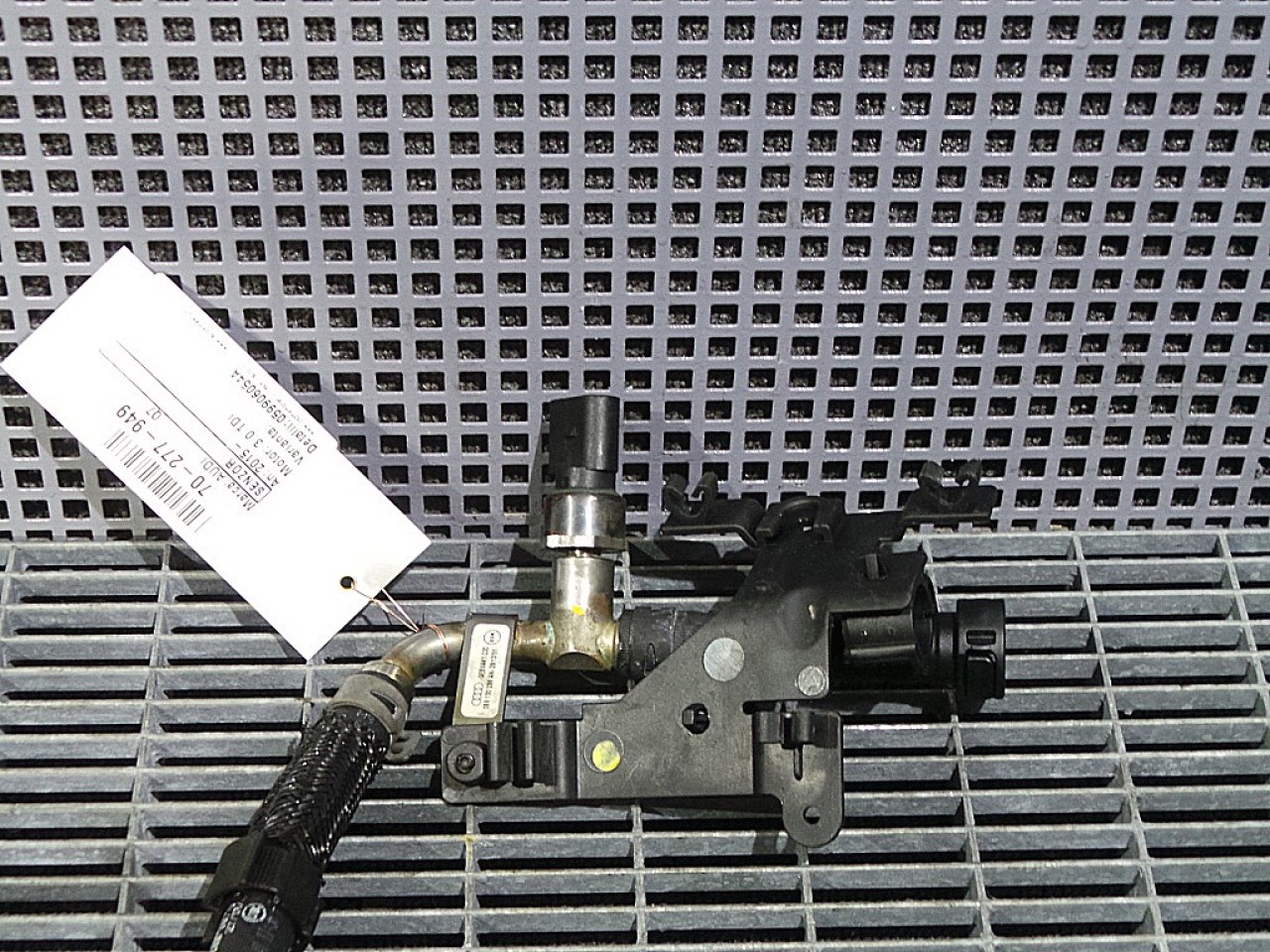 SENZOR PRESIUNE COMBUSTIBIL AUDI Q7 Q7 3.0 TDI - (2010 2015)
