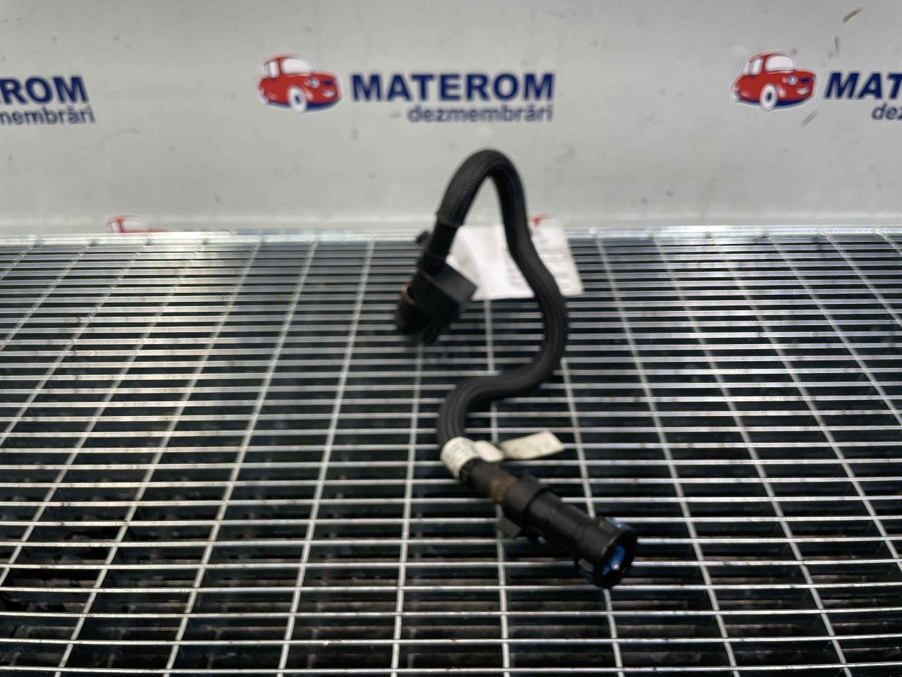 SENZOR PRESIUNE COMBUSTIBIL BMW SERIA 3 F 30 SERIA 3 F 30 2.0 D - (2011 2018)