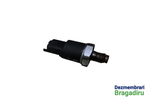 Senzor presiune combustibil Cod: 9307Z502B Renault Clio 2 [facelift] [2001 - 2005] Hatchback 5-usi 1...