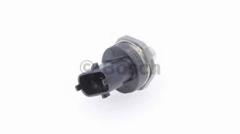 Senzor, presiune combustibil FORD B-MAX Van (2012 - 2016) BOSCH 0 261 545 038 piesa NOUA