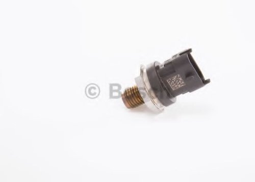 Senzor, presiune combustibil HYUNDAI ELANTRA limuzina (XD) (2000 - 2006) BOSCH 0 281 002 909 piesa N...