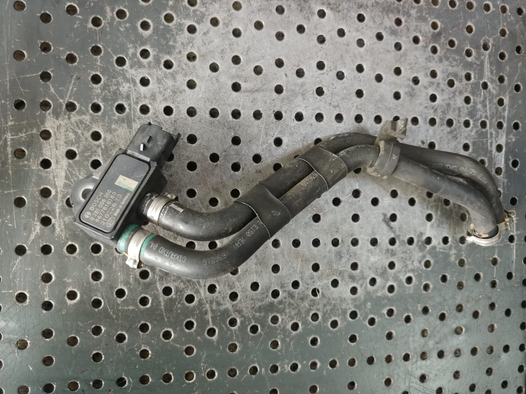 Senzor presiune gaze 1.5 hdi yh01 peugeot 3008 208 expert opel vivaro c citroen jumper 0281006300 9677816180
