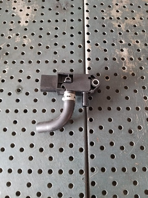 Senzor presiune gaze 2.0 tdi audi a4 b9 8w 03l906051d