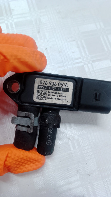 Senzor presiune gaze evacuare Audi A4 B8 - Motorina 2012, 076906051A
