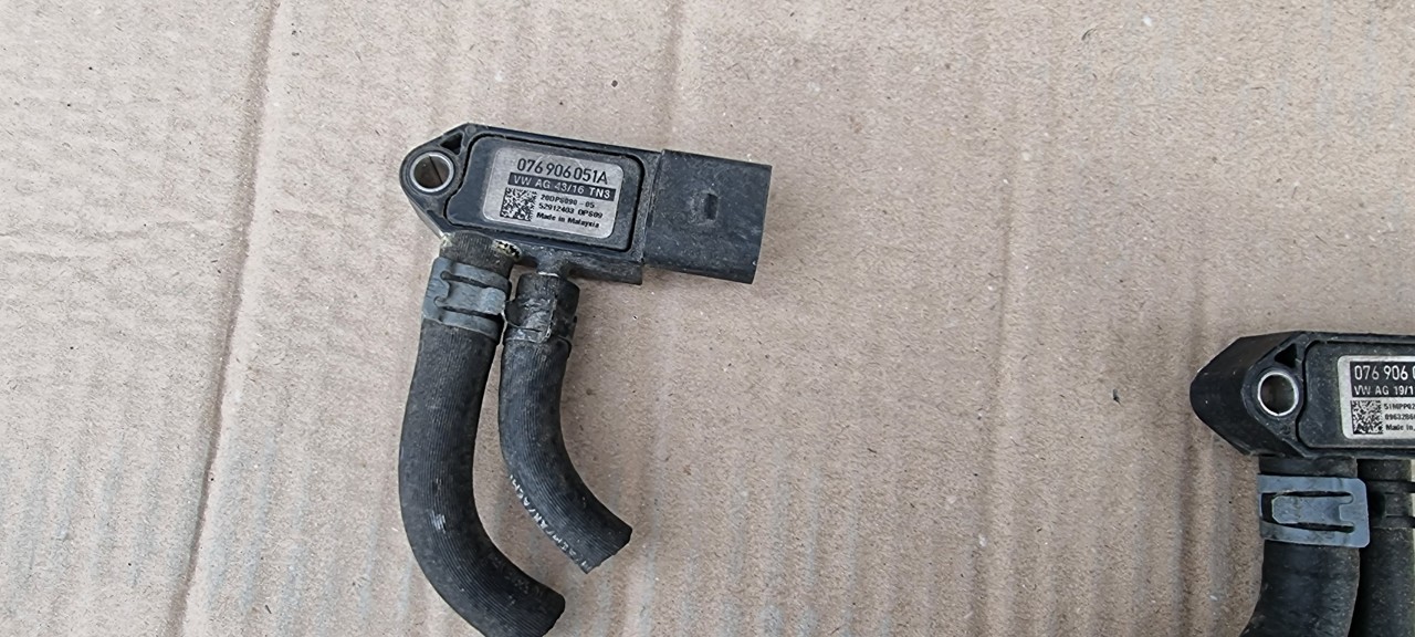 Senzor presiune gaze evacuare VW AUDI SKODA 076906051A