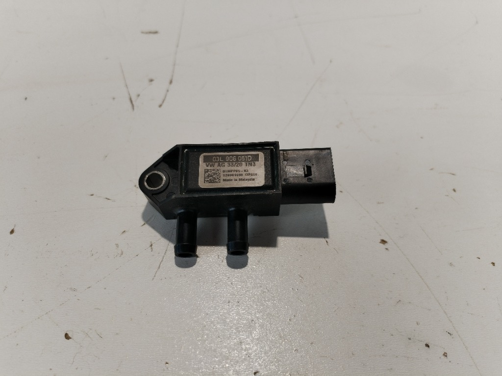 Senzor presiune gaze Skoda Octavia 3 2.0TDI CKF 03L906051D