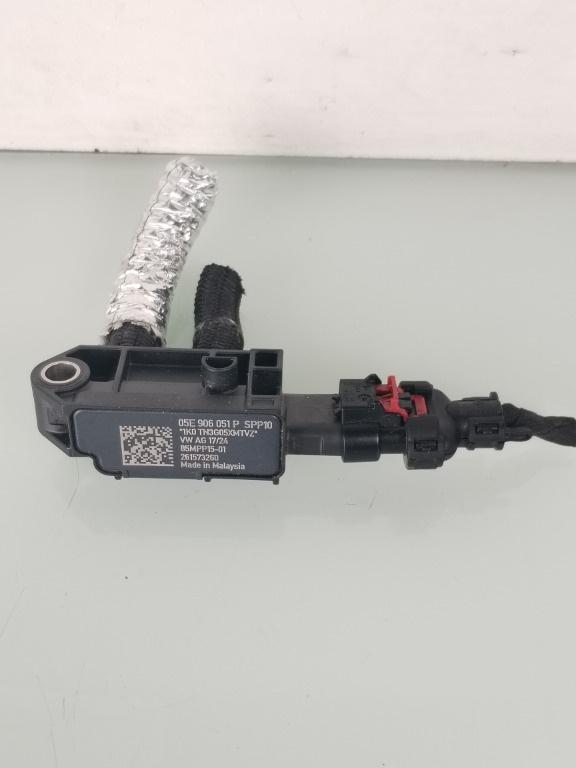 Senzor presiune gaze Volkswagen Golf 8 1.0TSI DUS 05E906051P