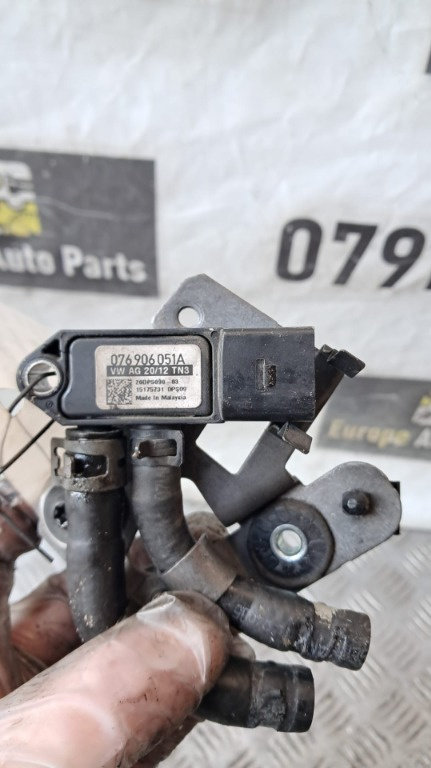 Senzor presiune gaze Vw Touran 1.9 TDI 105CP cod motor BLS an 2008 cod 076906051A