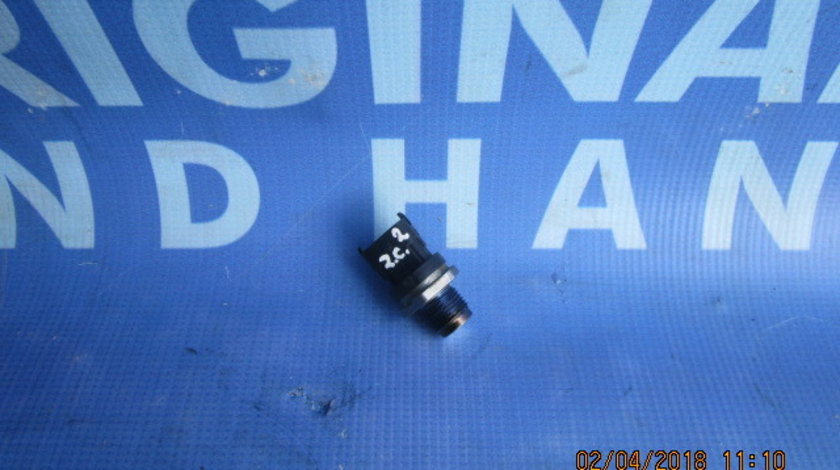 Senzor presiune Jeep Cherokee ; 0281002706 (rampa injectoare)