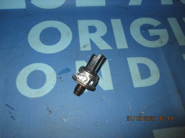 Senzor presiune Peugeot 5008 2.0hdi; 9663305480
