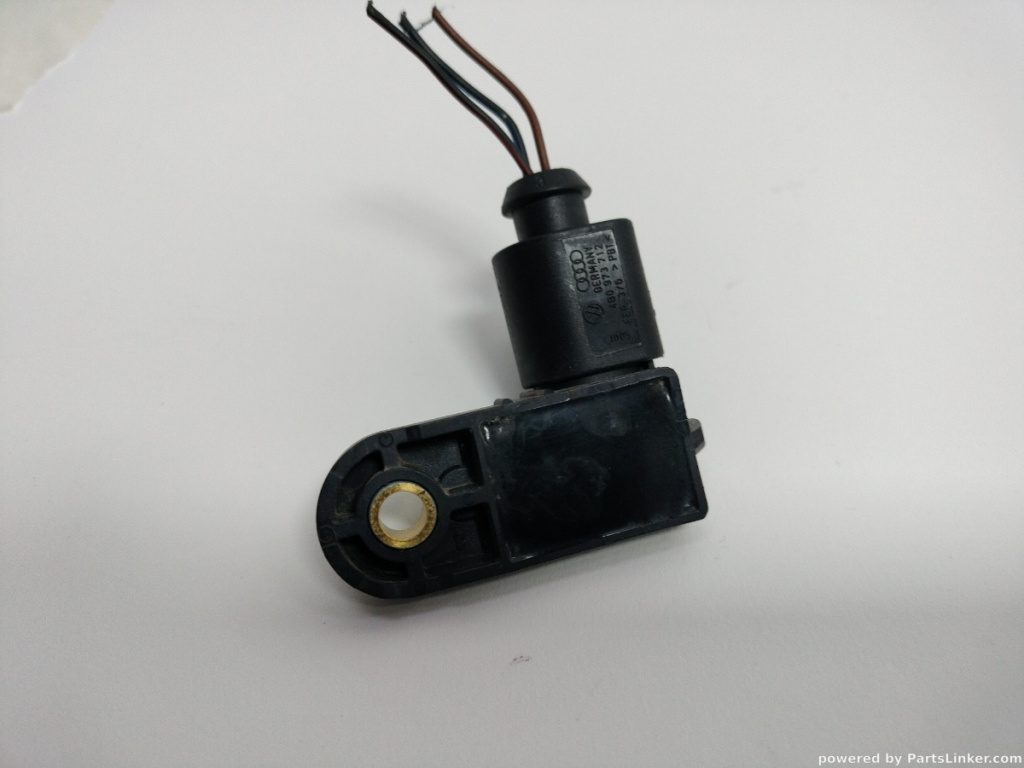 Senzor presiune pompa lichid frana VOLKSWAGEN PASSAT Variant (3C5) [ 2005 - 2011 ] OEM 1K0945459A/ 5N0945459A