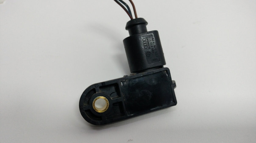 Senzor presiune pompa lichid frana VOLKSWAGEN PASSAT Variant (3C5) [ 2005 - 2011 ] OEM 1K0945459A/ 5N0945459A