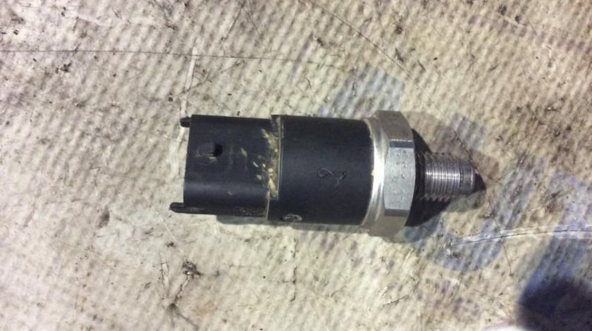 Senzor Presiune Rampa Opel ASTRA H fabricatie 2004