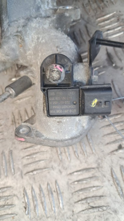 Senzor presiune Renault Megane 3 1.5 DCI cod motor K9K636 an 2014 cod K9K636 cod 223657458R / 028100...
