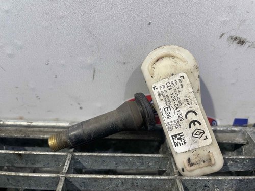 SENZOR PRESIUNE ROTI DACIA SANDERO - - (2012 2019)