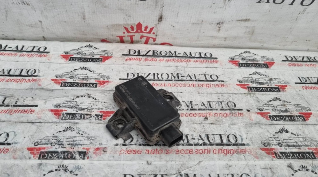 Senzor presiune roti original Mercedes-Benz C-Class Sedan (W205) cod piesa : a0009001105