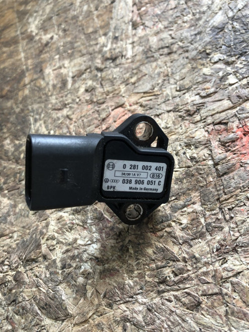 Senzor presiune turbo Audi A4 B8 Avant 2.0 TDI DPF Multitronic, 143cp sedan 2010 (038906051C)