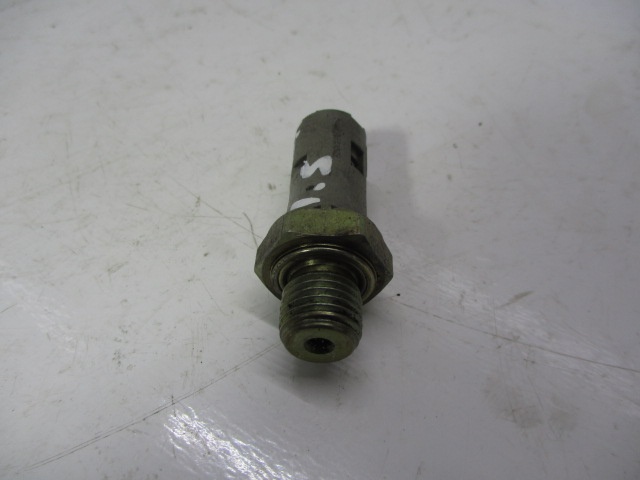 SENZOR PRESIUNE ULEI COD 402428 DACIA LOGAN 1.5 DCI FAB. 2004 - 2012 ⭐⭐⭐⭐⭐