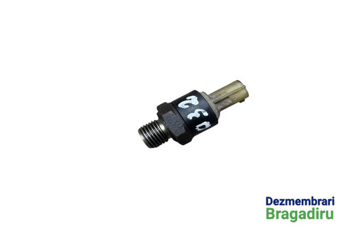 Senzor presiune ulei Renault Megane 2 [facelift] [2006 - 2012] Hatchback 5-usi 1.5 dCi MT (86 hp)
