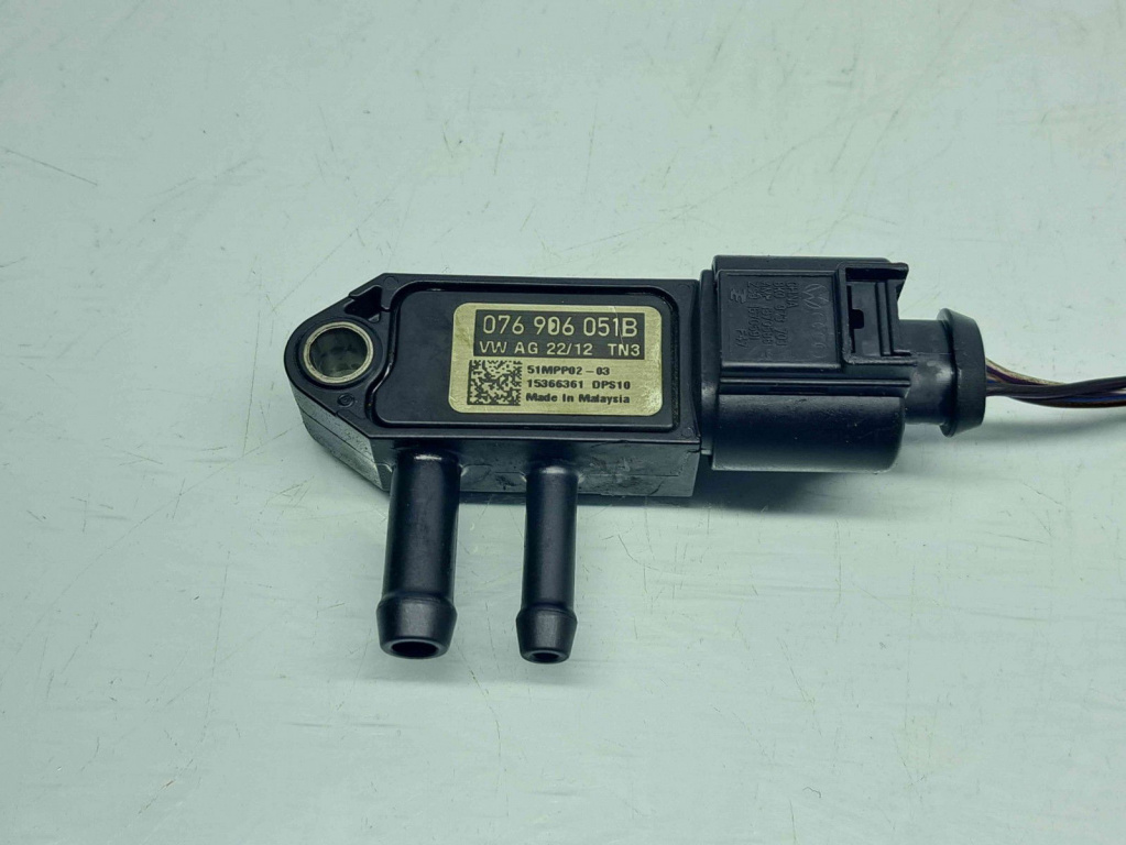 Senzor presiune Volkswagen Passat B7 (365) Variant [Fabr 2010-2014] 076906051B