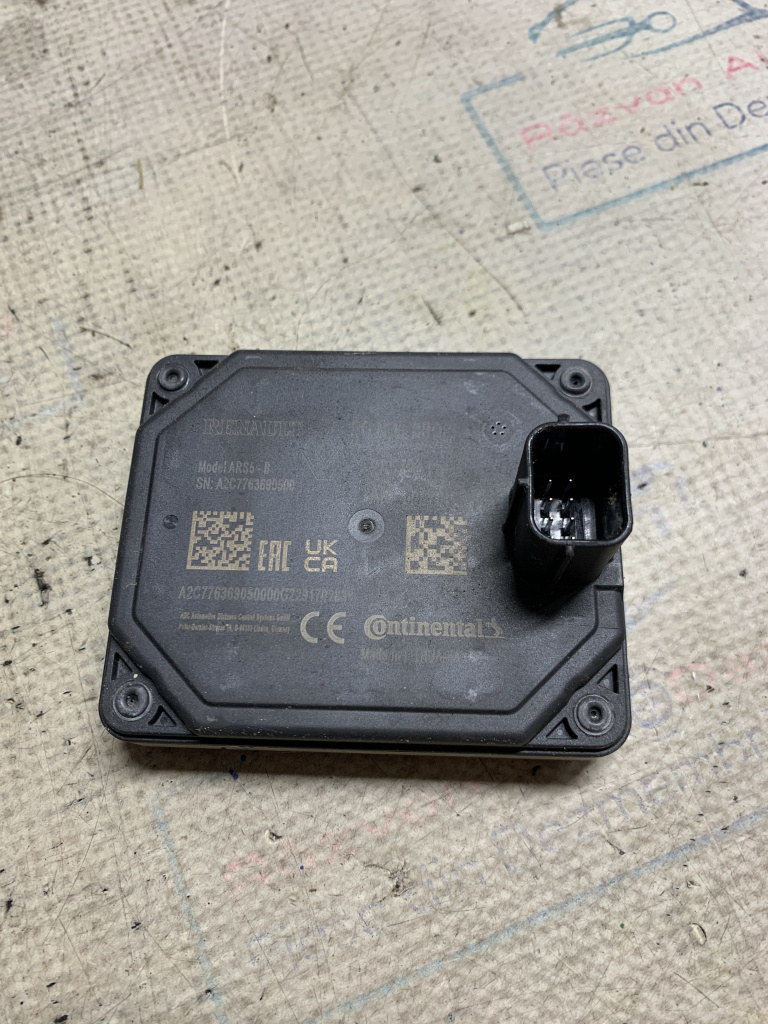 SENZOR RADAR / DISTRONIC Dacia Sandero 3 Stepway - Motorina 2022, 285J94114R