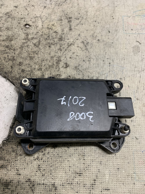 SENZOR RADAR / DISTRONIC Peugeot 3008 - Motorina 2017, 9820282980