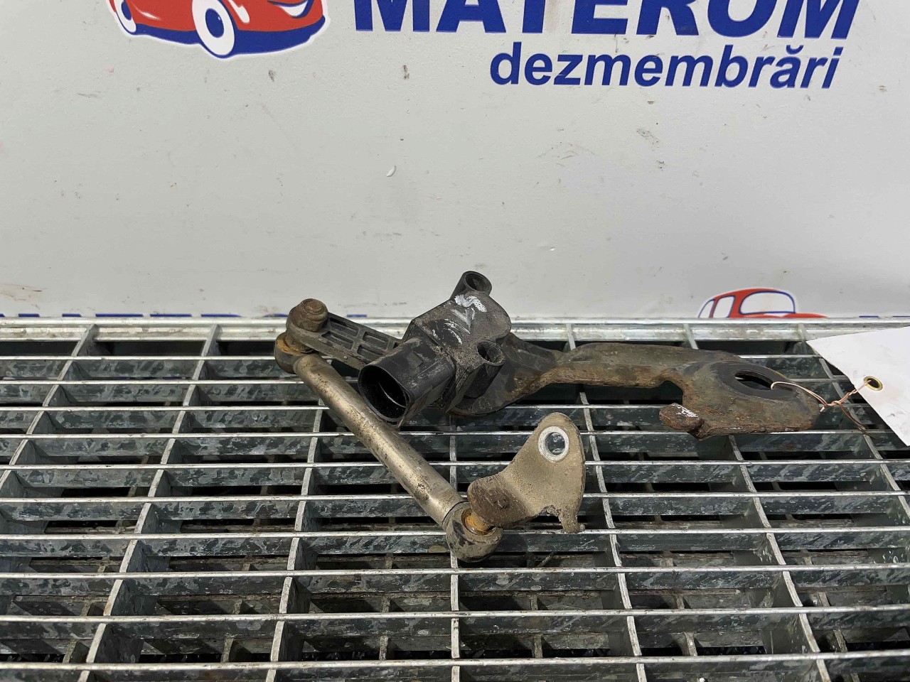 SENZOR REGLARE FAR AUDI A6 - - (2011 2015)