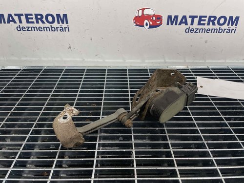 SENZOR REGLARE FAR AUDI A8 A8 - - (2002 2005)