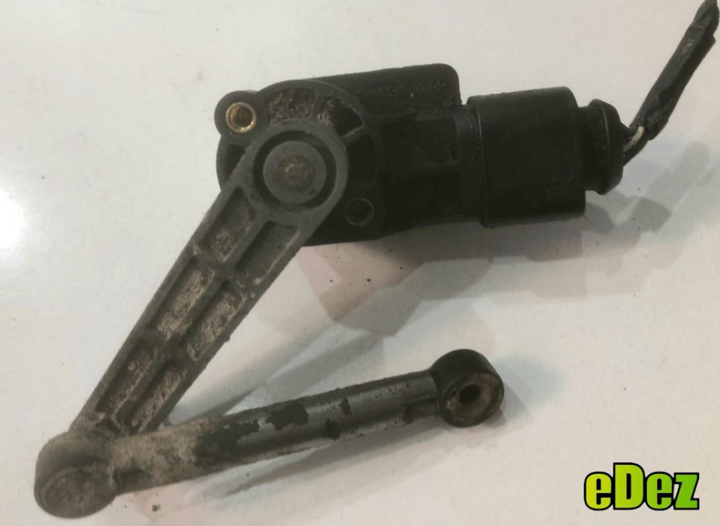Senzor reglare inaltime faruri Opel Antara facelift (2010-2016) 13125207