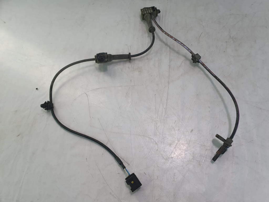 Senzor roata b45a4370x Mazda 3 BM [2013 - 2016] 2.0 benzina