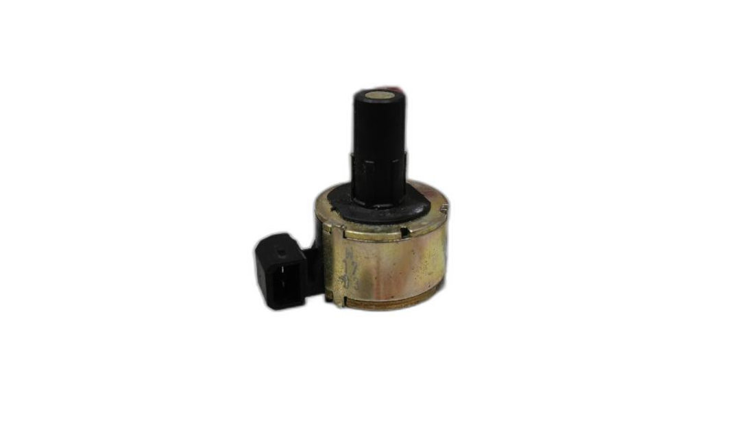 Senzor solenoid Volkswagen Passat B5 8D0927353A OEM 8D0927353A