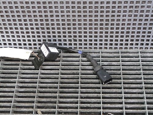 SENZOR SUSPENSIE VW PHAETON - - (2002 2010)