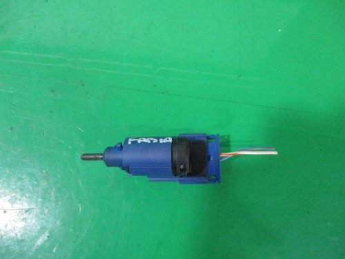 SENZOR / SWITCH PEDALA FRANA + MUFA COD 1J0927189 SKODA FABIA FAB. 1999 - 2008 ⭐⭐⭐⭐⭐