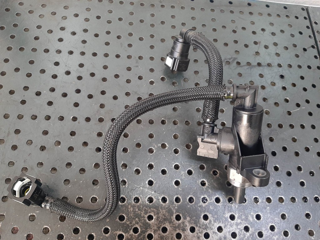 Senzor temperatura 1.5 hdi yh01 peugeot 3008 9828711180