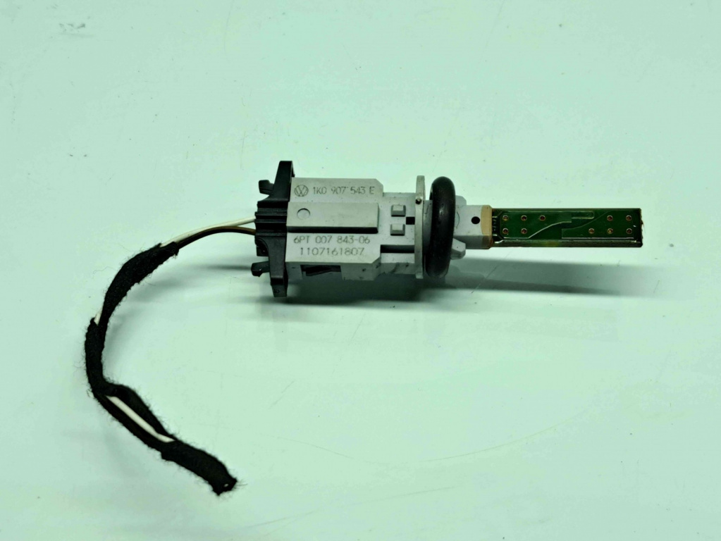 Senzor temperatura aer bord Audi Q7 (4MB) [ Fabr 2015-prezent] 1K0907543E