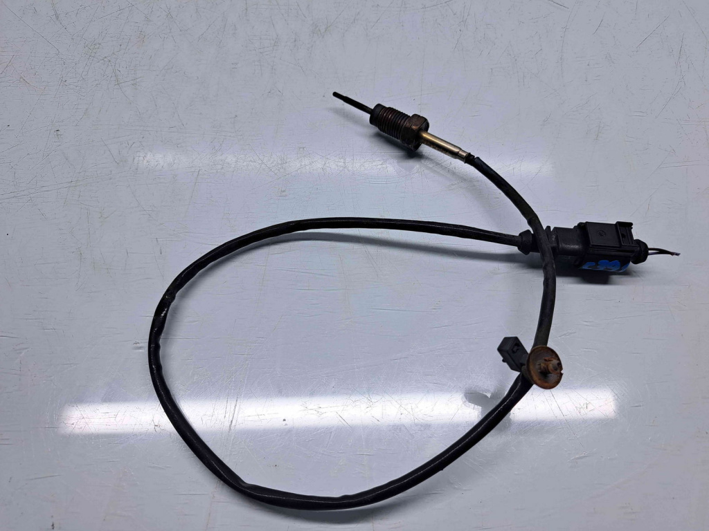 Senzor temperatura Audi A4 (8K5, B8) Avant [Fabr 2008-2015] 03L906088AO