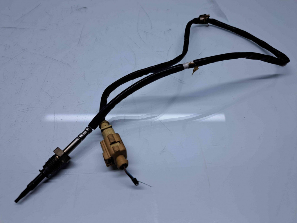 Senzor temperatura Audi A4 (8W2, B9) [Fabr 2015-2023] 8W0906088F