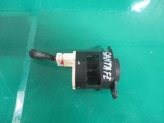 SENZOR TEMPERATURA COD 97270-3LXXX HYUNDAI SANTA FE 2 4X4 FAB. 2006 – 2013 ⭐⭐⭐⭐⭐