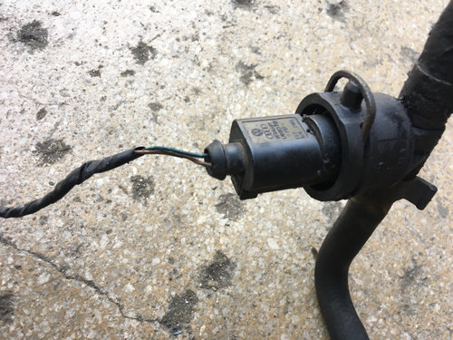 Senzor temperatura combustibil Seat Ibiza 3 [2002 - 2006] Hatchback 3-usi 1.4 TDI MT (75 hp) IV (6L1...