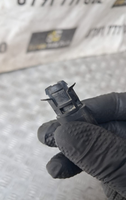 Senzor temperatura exterioara 1J0919379A