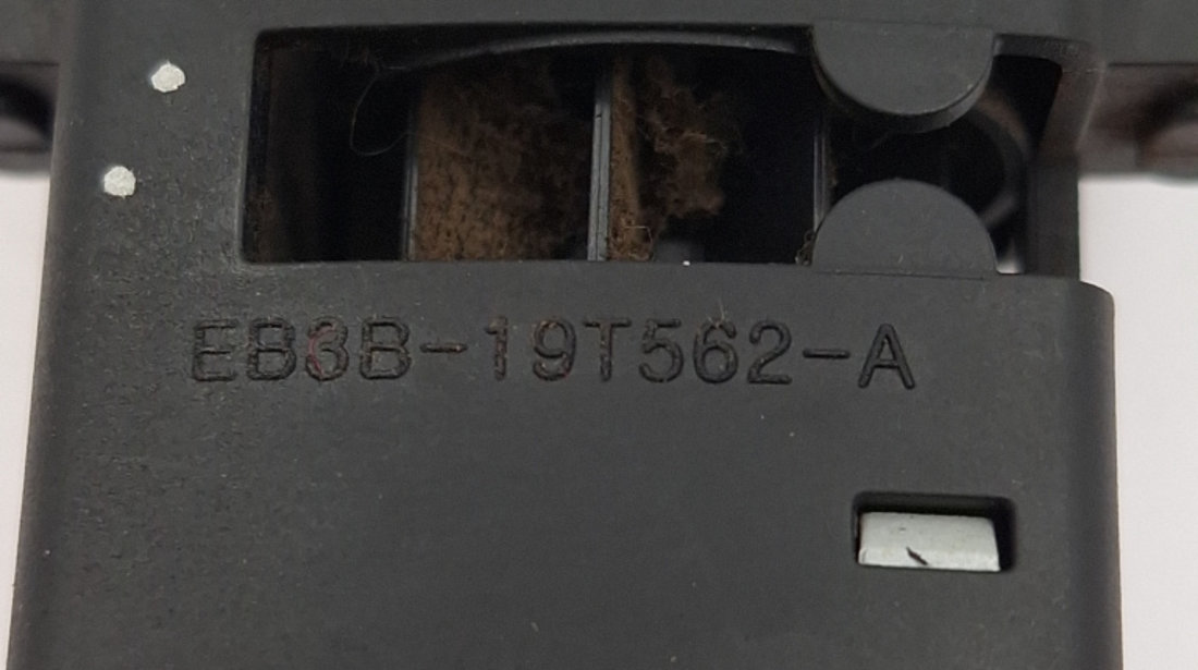 Senzor Temperatura Exterioara Ford MONDEO Mk 5 2012 - Prezent Motorina EB3B19T562A, EB3B-19T562-A, EB3BAB, EB3B-AB