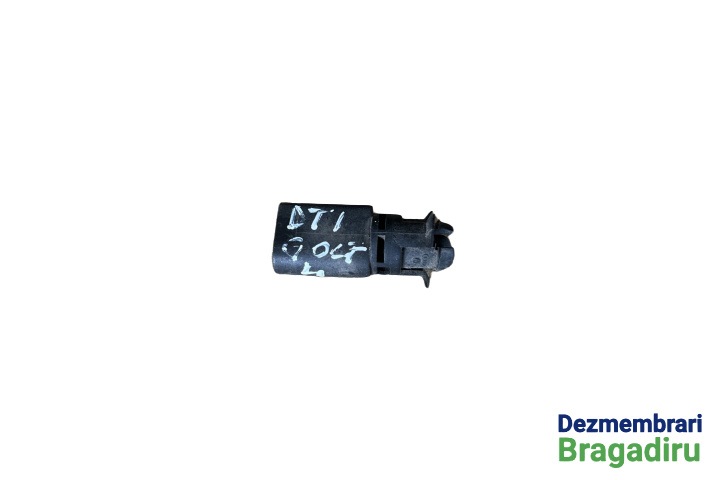 Senzor temperatura exterioara Volkswagen Golf 4 [1997 - 2006] Hatchback 5-usi 1.9 TDI MT (90 hp) (1J1)