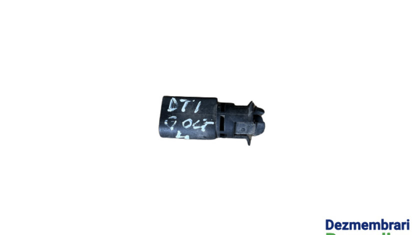 Senzor temperatura exterioara Volkswagen Golf 4 [1997 - 2006] Hatchback 5-usi 1.9 TDI MT (90 hp) (1J1)