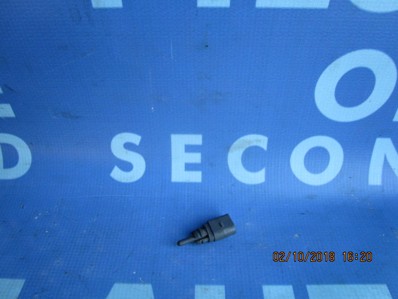 Senzor temperatura exterior VW Golf VII; 8Z0820535A