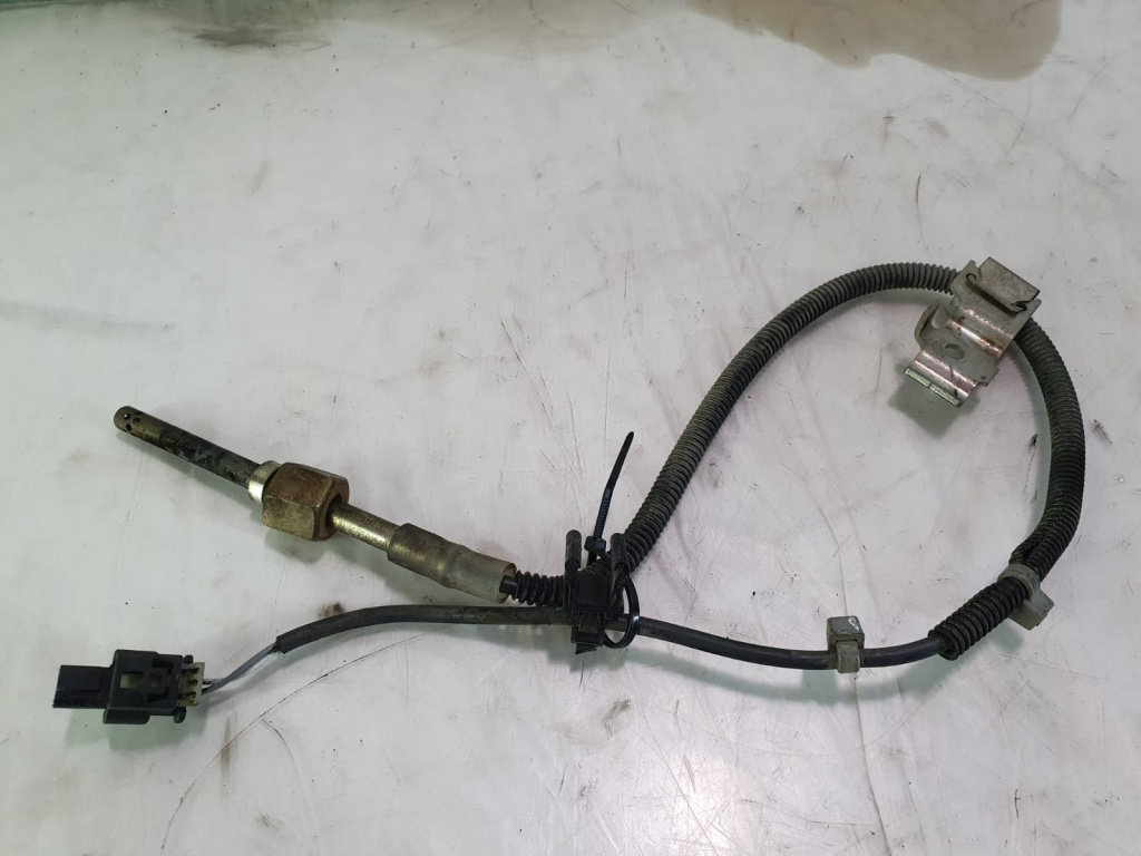 Senzor temperatura gaze a0009050805 Mercedes-Benz C-Class W205/S205/C205 [2014 - 2018] 2.2 cdi om651921