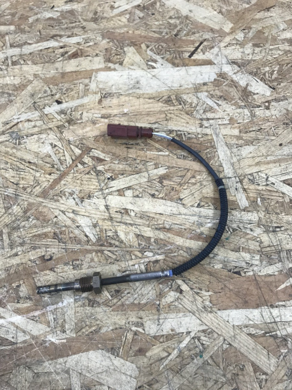 Senzor temperatura gaze A4 B8 combi 2013 (03L906088E)