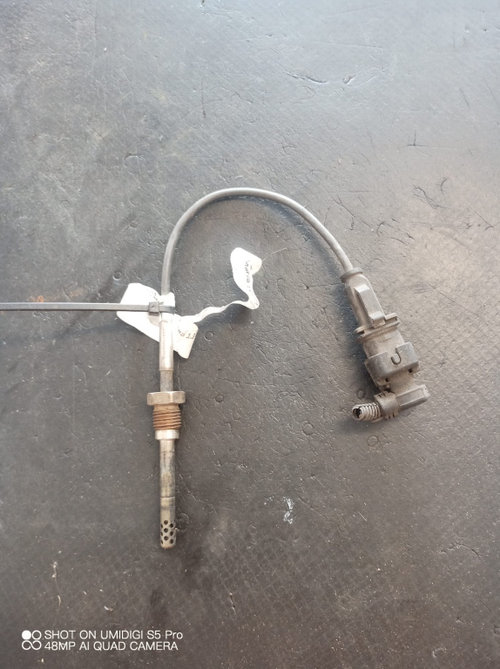 Senzor temperatura gaze de ardere Opel Astra J, Corsa D, Meriva B 1.3 CDTI - COD 55564977