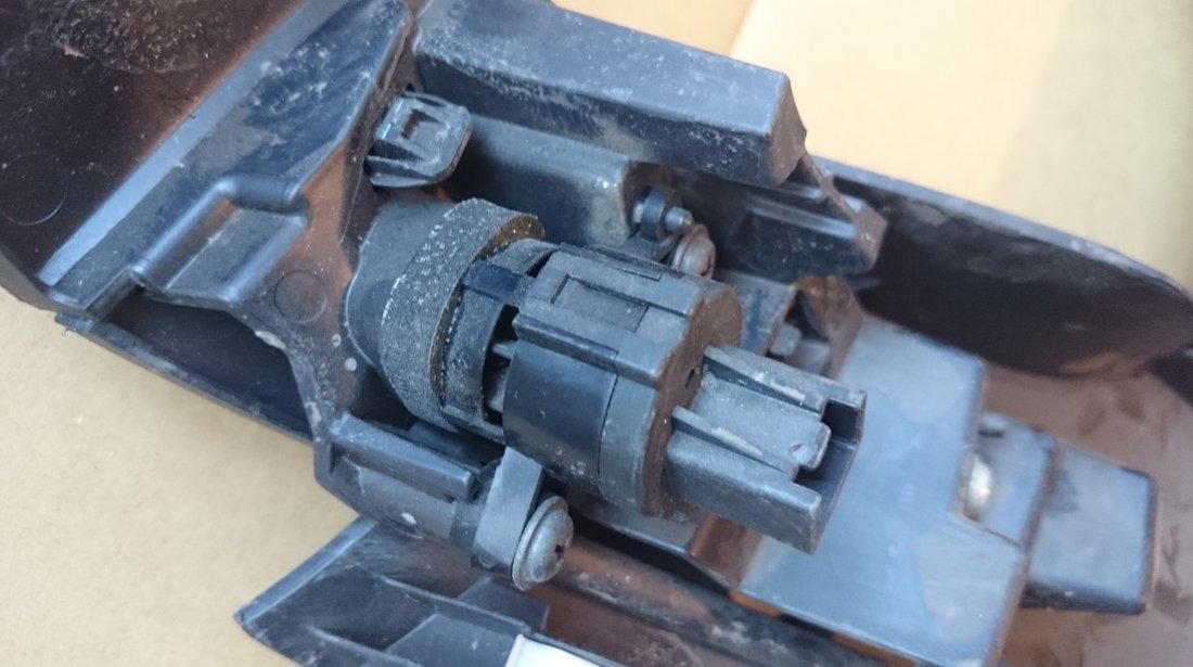 Senzor temperatura interioara Mazda 3 (2009-2014)