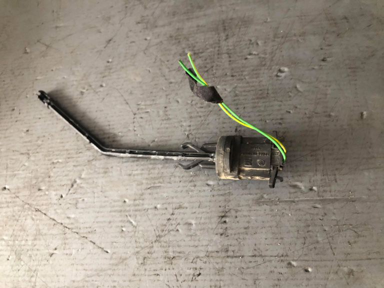 Senzor temperatura interioara vw polo 9n 6q0907543a