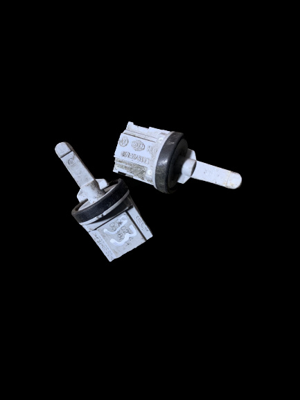 Senzor temperatura interior Volkswagen VW Golf 5 [2003 - 2009] Hatchback 5-usi 2.0 TDI MT (140 hp) V (1K1)